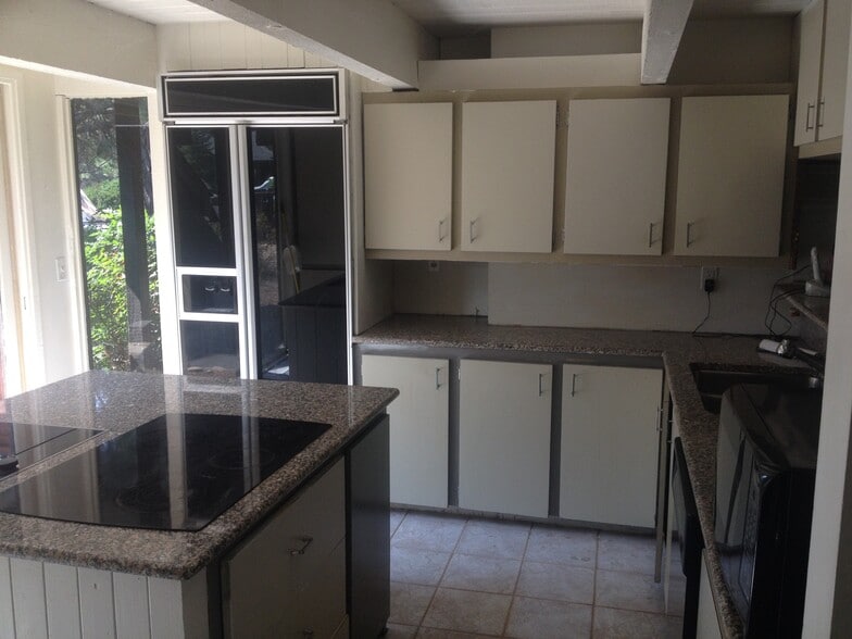 Building Photo - 2949 S Lakeridge Trl