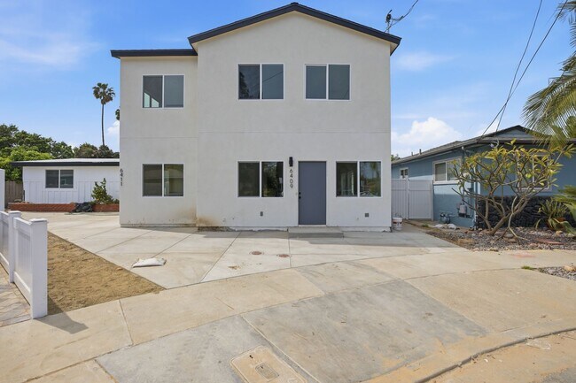 Building Photo - Brand new!