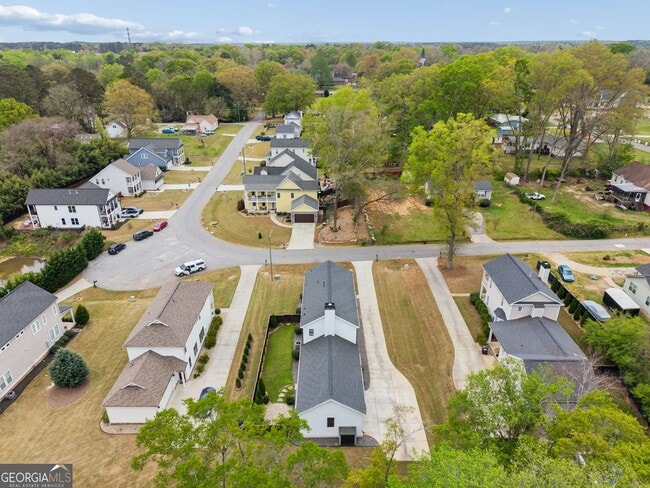 Building Photo - 98 Middle St