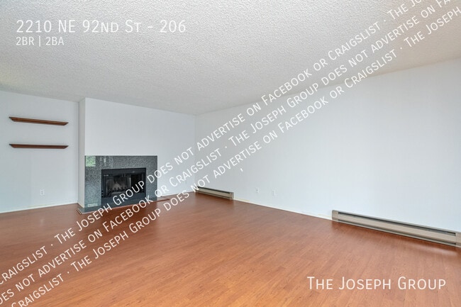 Building Photo - 2210 NE 92nd St
