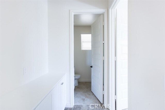 Building Photo - 198 Frame