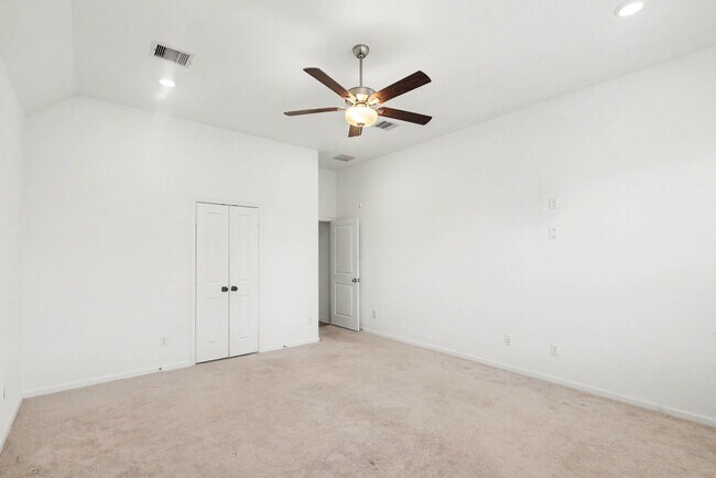 Building Photo - 9407 Sea Star Ln