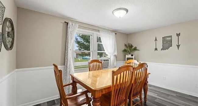 Building Photo - 1229 Trick Ave