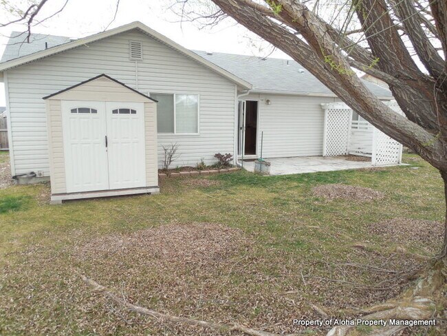 Building Photo - 5514 Buckboard Ave