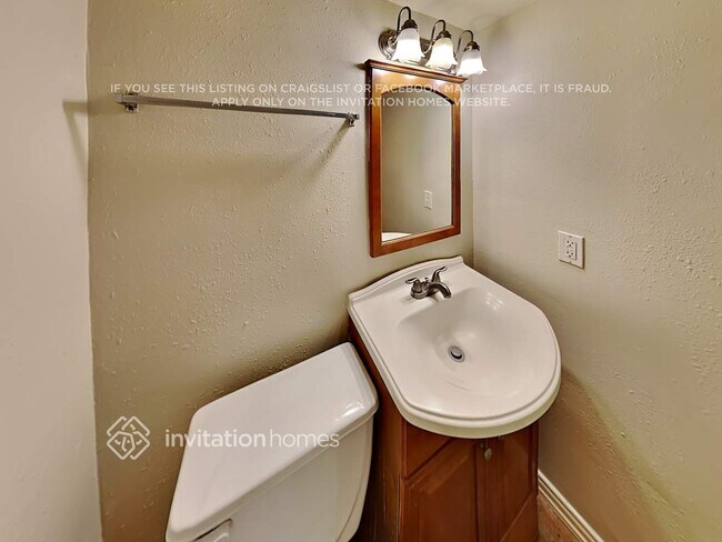 Building Photo - 7231 Pebblemill Ln