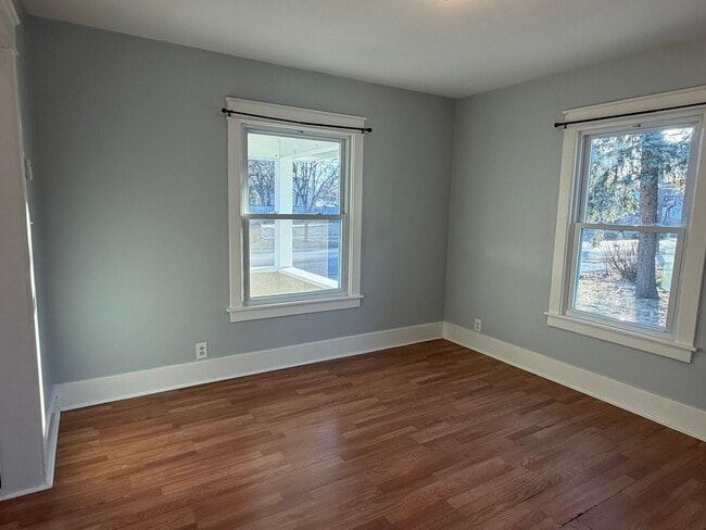 Building Photo - 349 W Illinois Ave