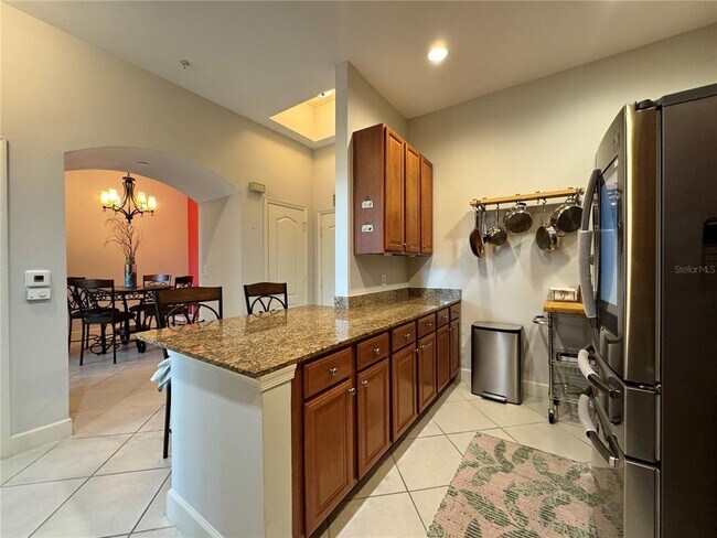 Building Photo - 808 3rd Ave W