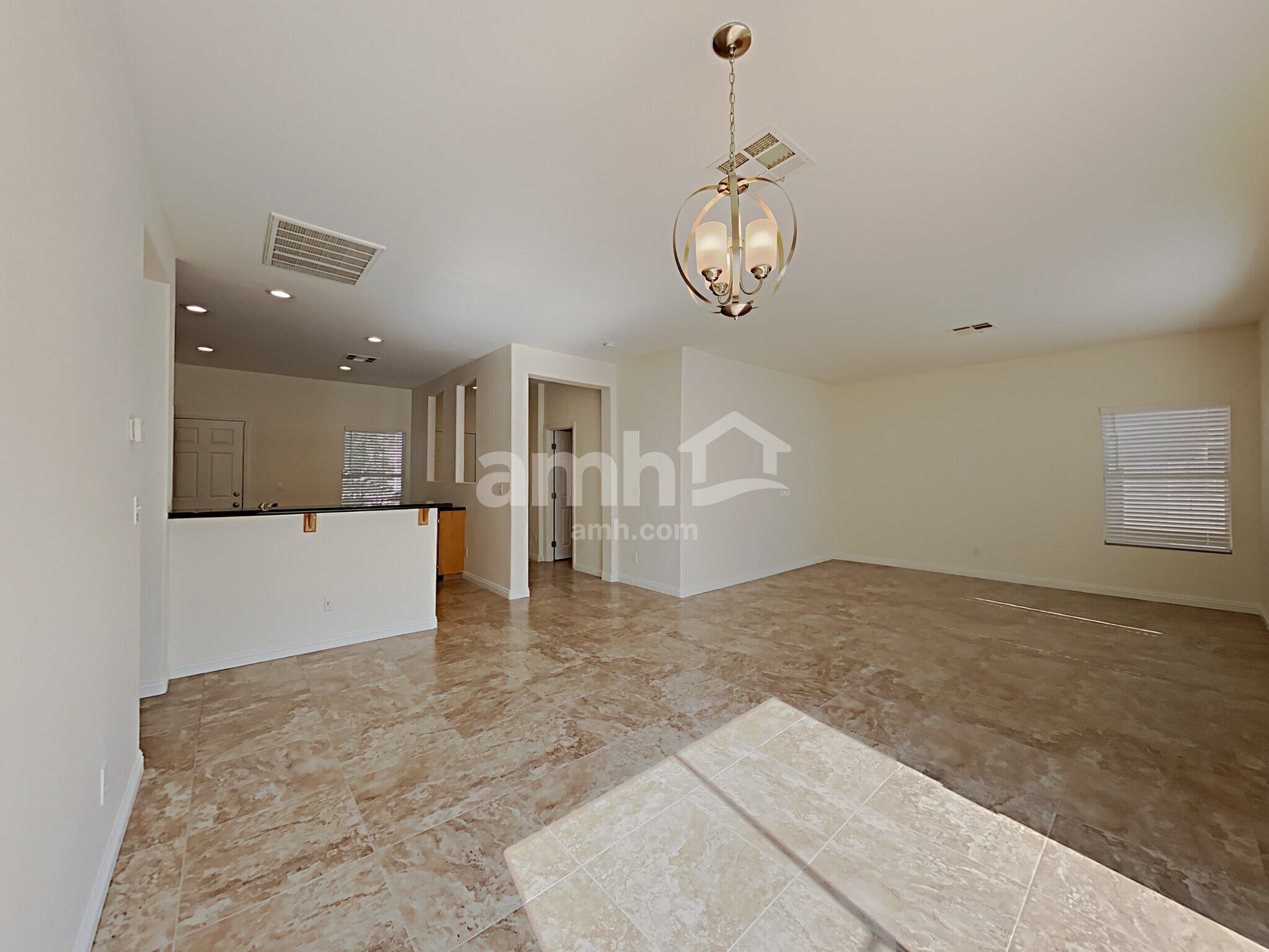 Building Photo - 1660 Encarta St