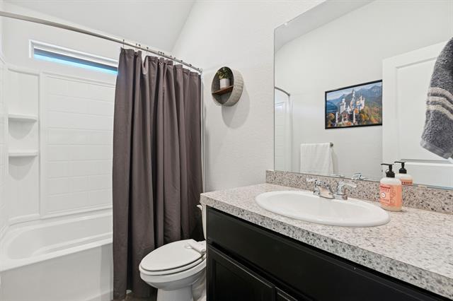 Building Photo - 421 Houndstooth Dr