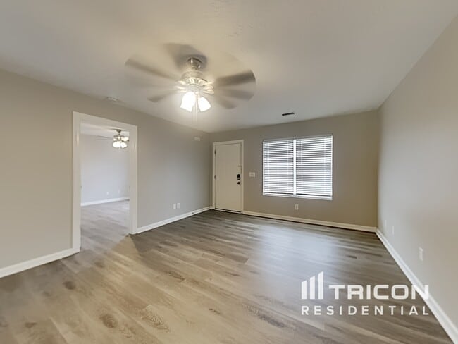 Building Photo - 1533 Destiny Dr