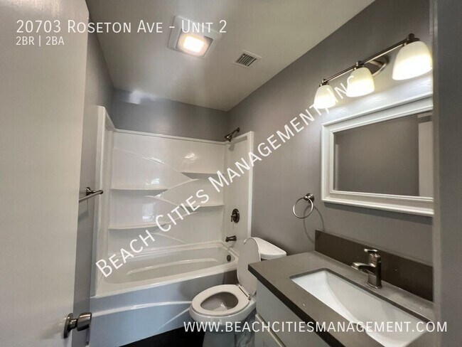 Building Photo - 20703 Roseton Ave