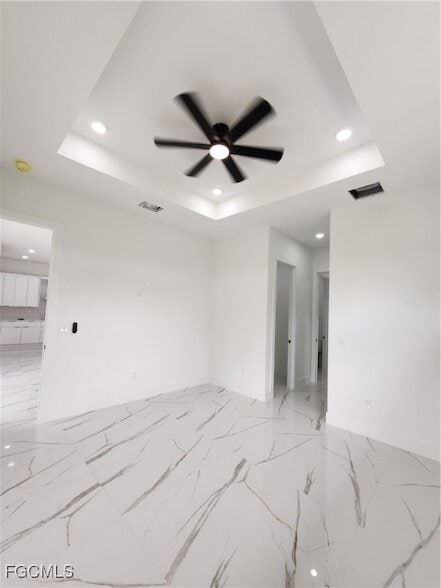 Building Photo - 3302 E 18th St