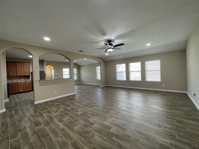 Building Photo - 6110 Moran Crest Dr