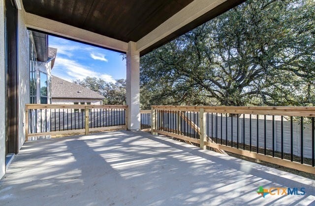 Building Photo - 593 Vale Ct