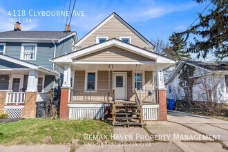 Building Photo - 4118 Clybourne Ave