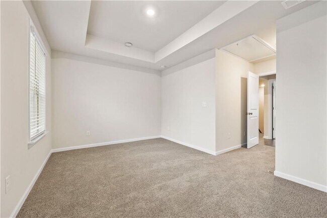Building Photo - 135 Matson Run SW