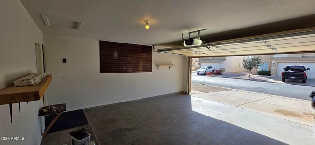 Building Photo - 6642 E Lush Vista View