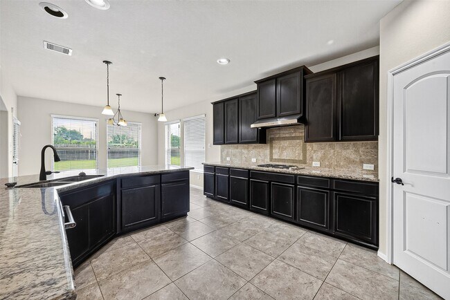 Building Photo - 2931 Oakdale Landing Ct