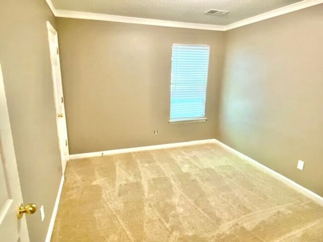 Building Photo - Move In Special! Now Leasing a 3 Bedroom With Bonus Room in Olive Branch