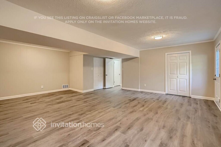 Building Photo - 381 Shelton Woods Ct