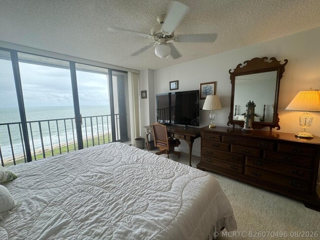 Building Photo - 5047 N Hwy A1A