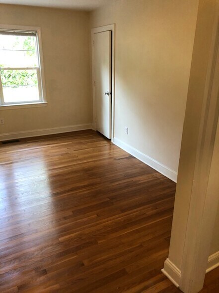 Living Room - 490 E Indiana Ave
