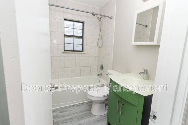 Building Photo - 4718 Hal Dr