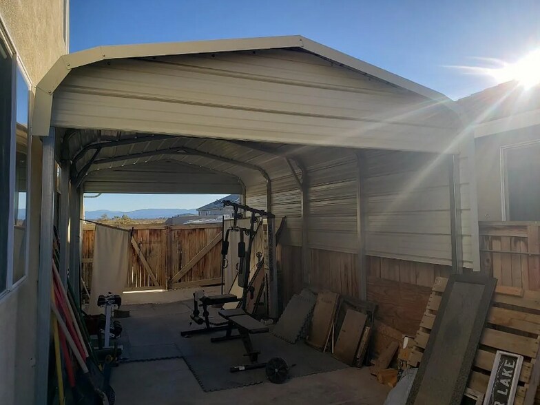 Building Photo - 2329 Driftwood Dr