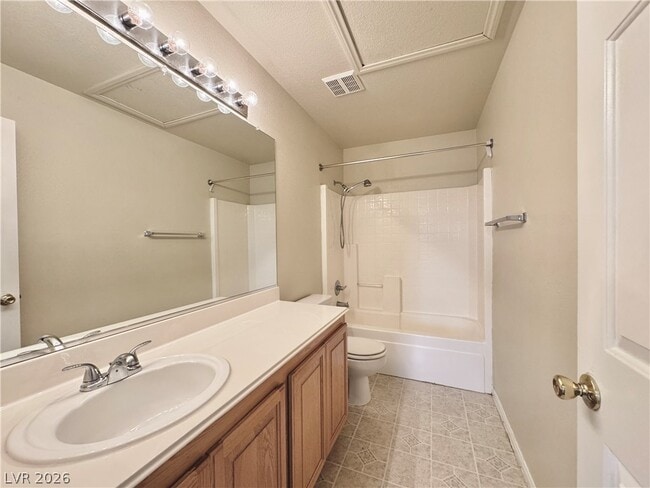 Building Photo - 8632 Shady Pines Dr