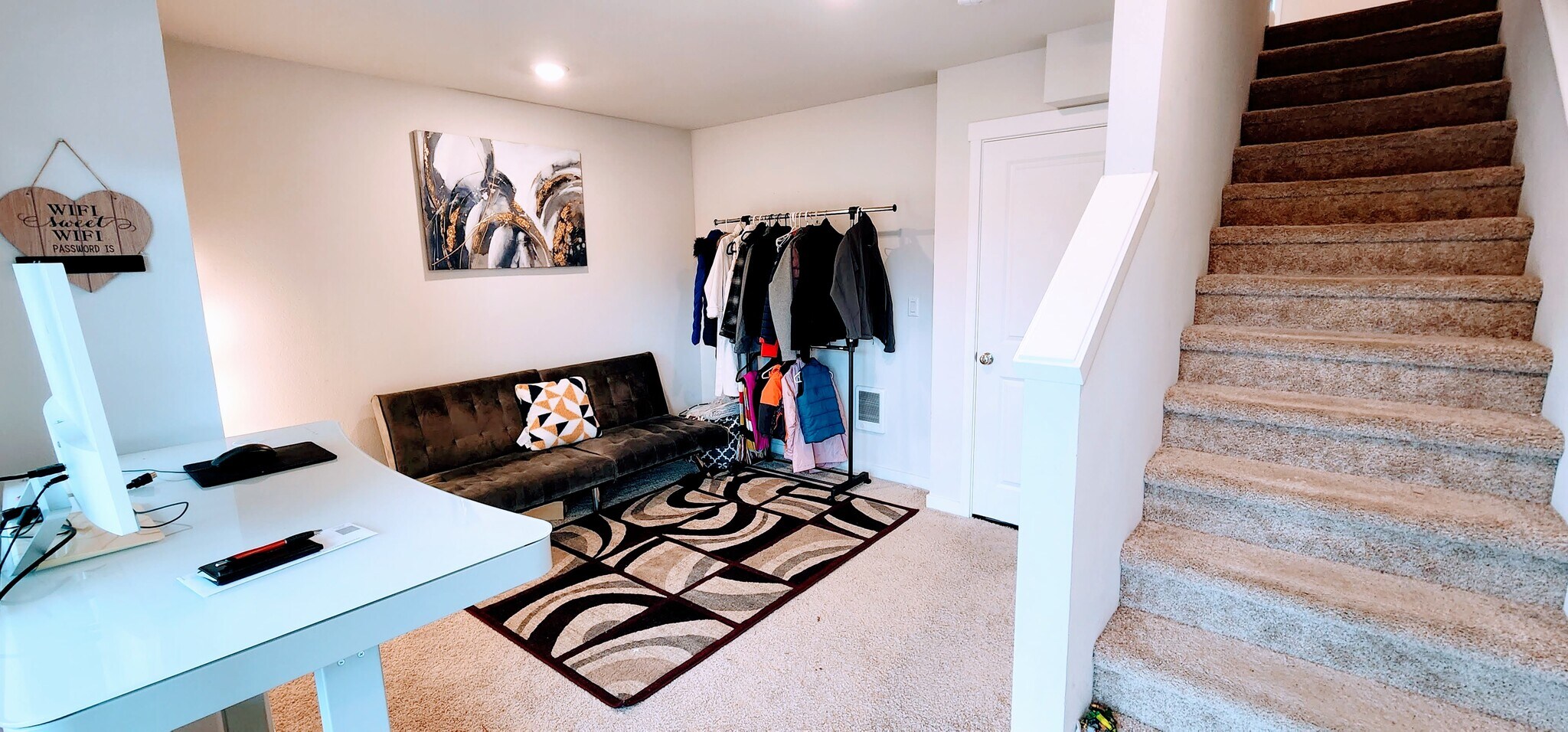 Den - 16065 NW Frog Ln