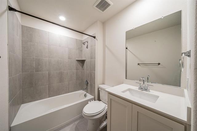 Building Photo - 8348 George Brown Dr