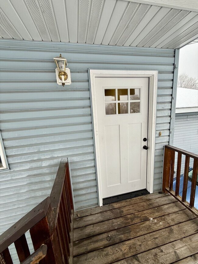 Building Photo - 1324 S 2nd St W