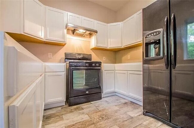 Kitchen (fridge and range have been updated) - 1704 Whitney Way