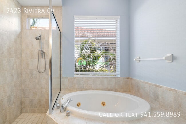 Building Photo - 7423 Riviera Cove