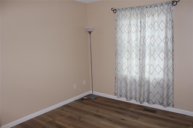 Building Photo - 12823 Calamaide Ct