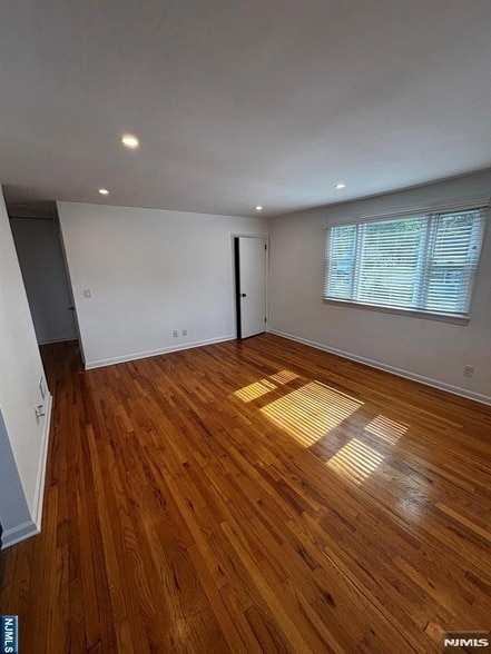 Building Photo - 47 Dance Blvd