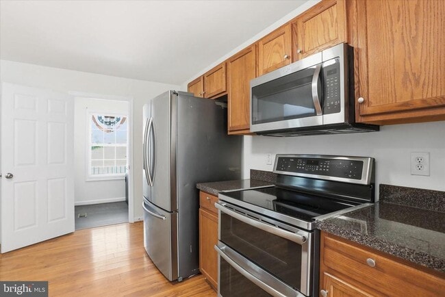 Building Photo - 60 Icelandic Ct