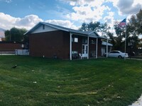 Building Photo - 40 N Talbot Dr E