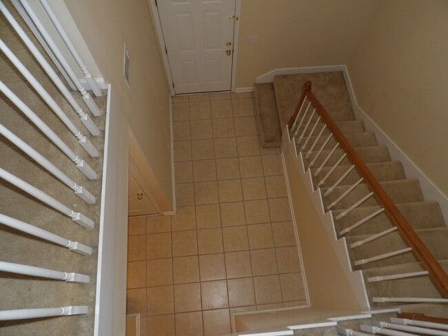 Building Photo - Creekside Townhomes, Enterprise, AL