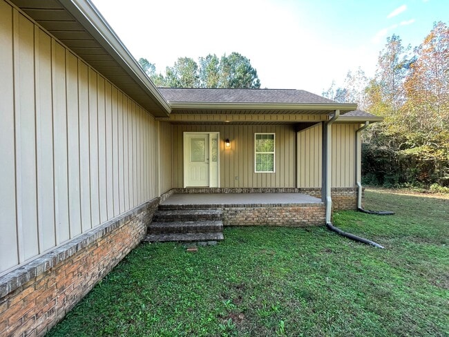 Building Photo - 507 Buck Creek Rd