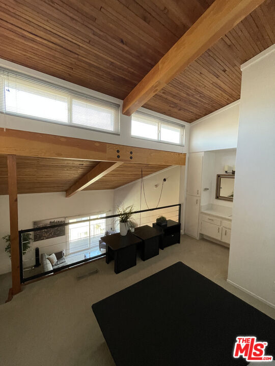Building Photo - 5460 White Oak Ave