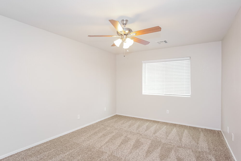 Building Photo - 6460 Hamilton Grove Ave