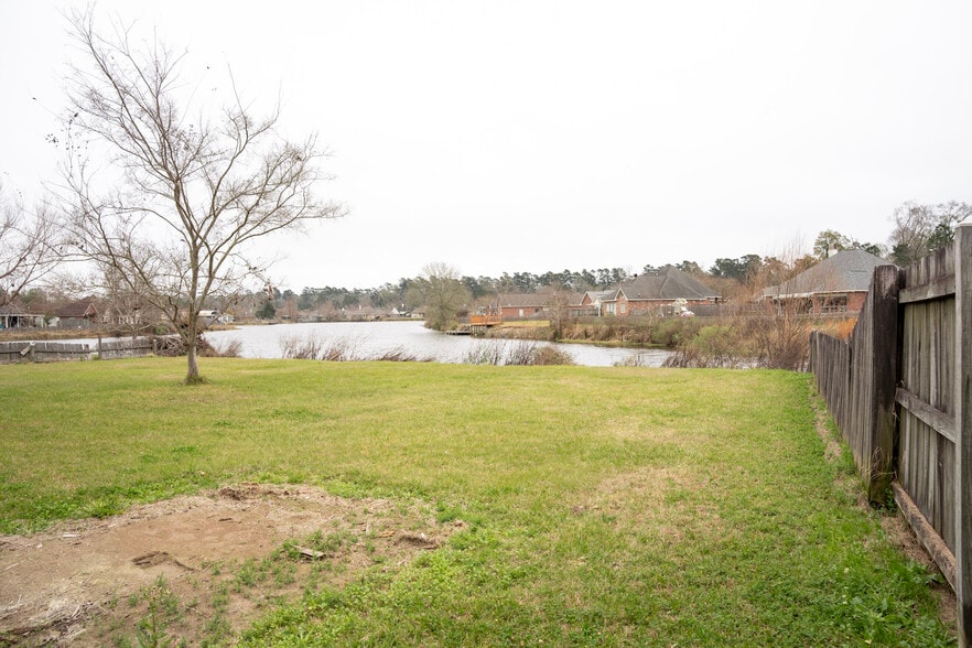 Building Photo - 32769 Faulkner Dr