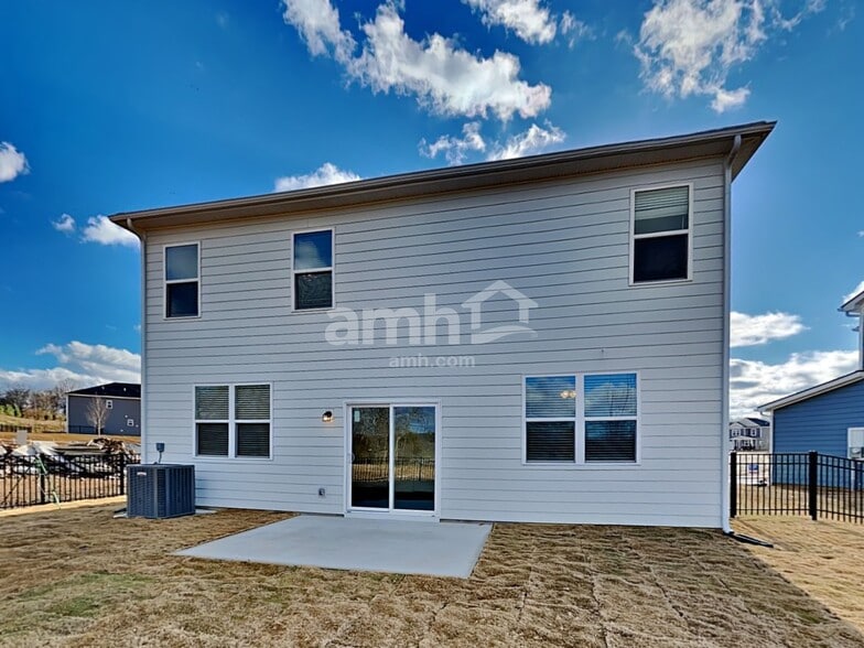 Building Photo - 2036 Williamshire Ln