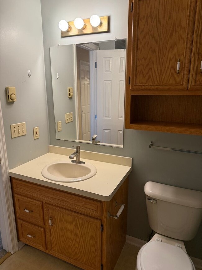 Building Photo - TWO Bedroom- East Penn School District