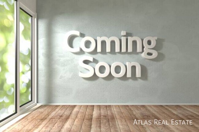 Primary Photo - 7716 Robinglen Ave