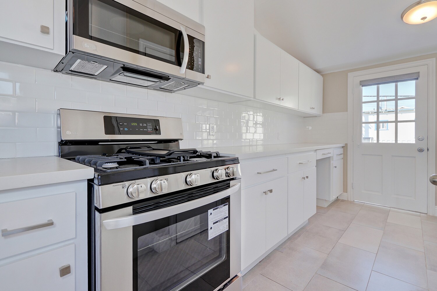 all new appliances - 423 28th St