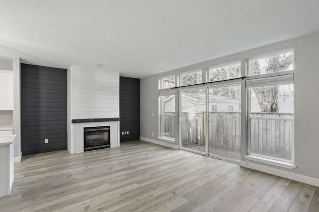 Building Photo - 16603 SW 134th Terrace