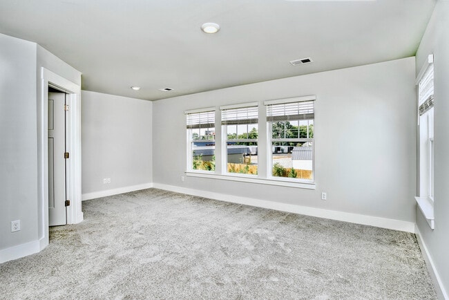 Building Photo - 218 Marston Ln