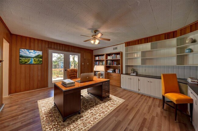 Building Photo - 415 Silliman St